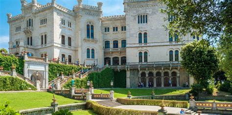 castello di miramare prenotazione